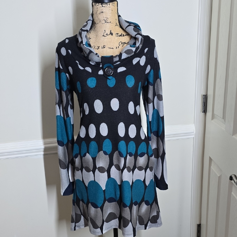 Stylish Polka Dot Midi Dress - Black and Blue